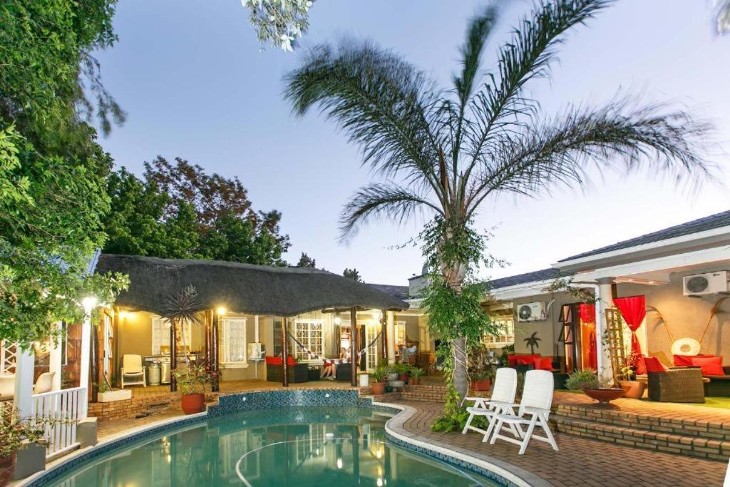 Sunbell Ventures Guesthouse Cape Town Dış mekan fotoğraf